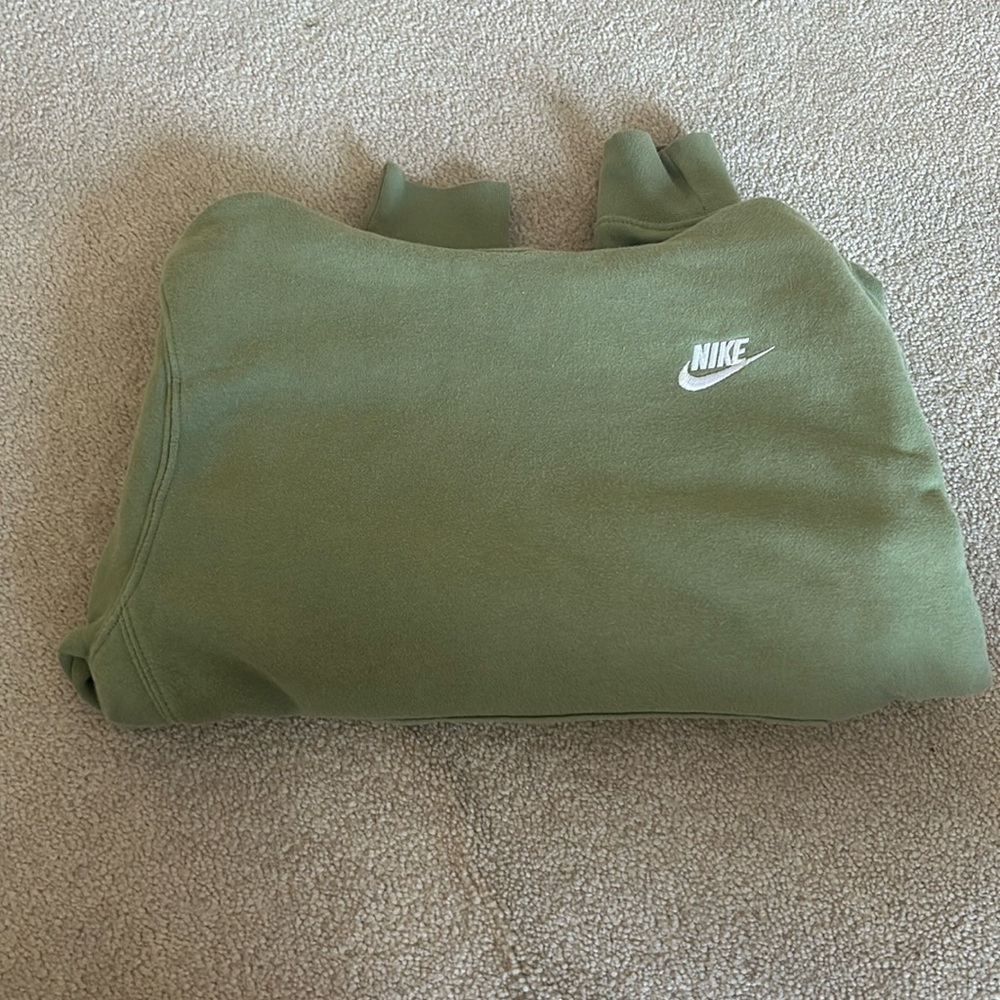 mens green nike hoodie